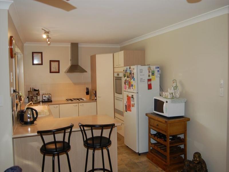 5 Bixby Court, Boronia Heights QLD 4124