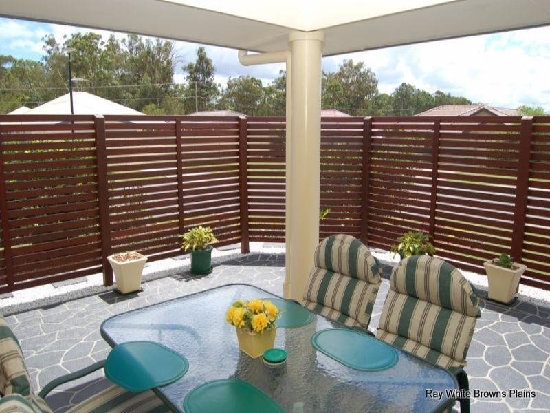 8a Alpha Avenue, Crestmead QLD 4132