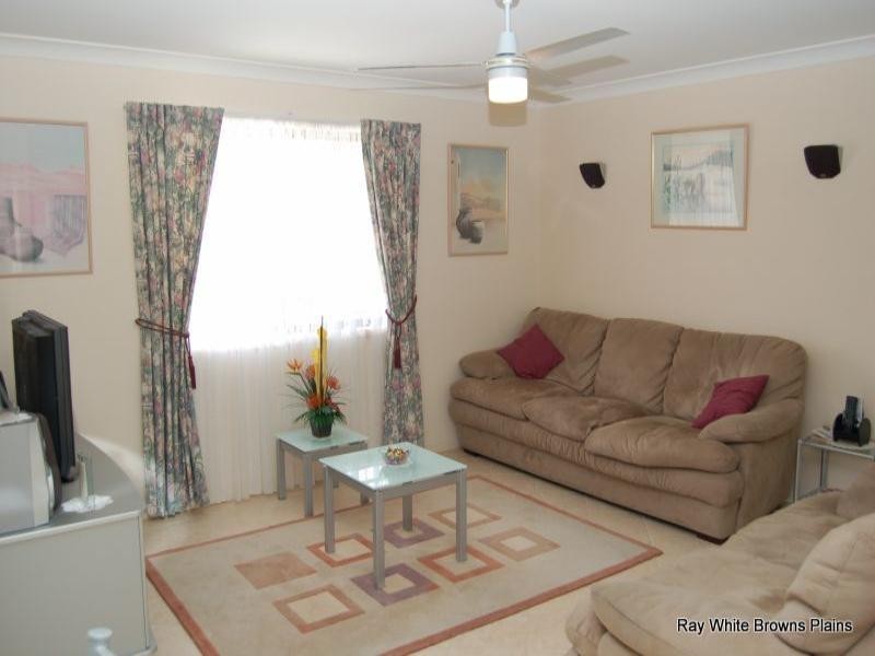 8a Alpha Avenue, Crestmead QLD 4132