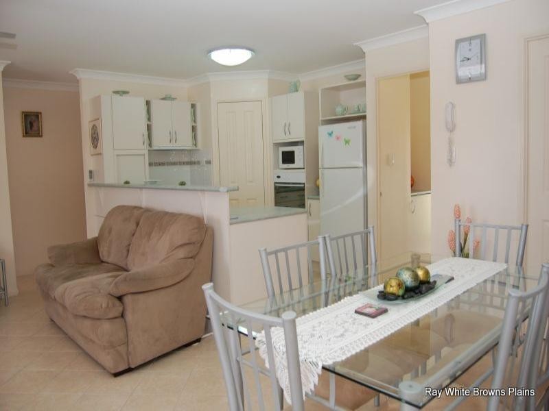 8a Alpha Avenue, Crestmead QLD 4132