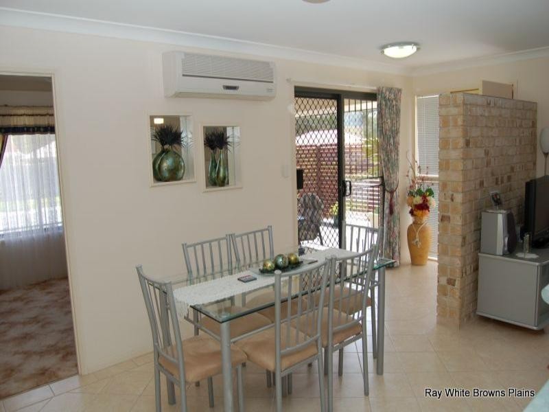 8a Alpha Avenue, Crestmead QLD 4132