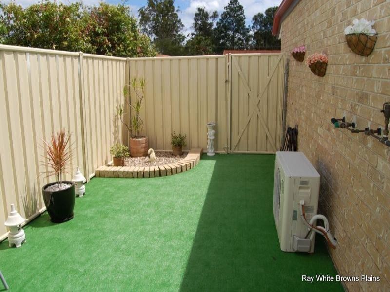 8a Alpha Avenue, Crestmead QLD 4132