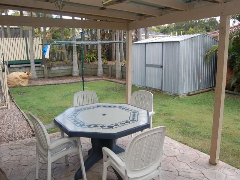 199 Waller Road, Regents Park QLD 4118