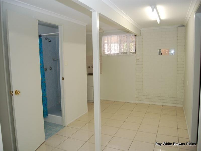 2 Scenic Avenue, Browns Plains QLD 4118