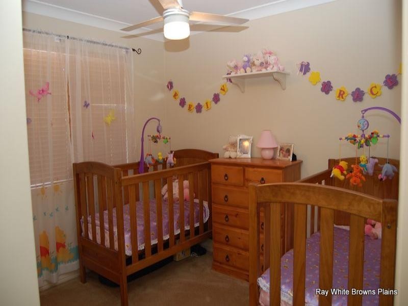 68 Bushland Drive, Regents Park QLD 4118