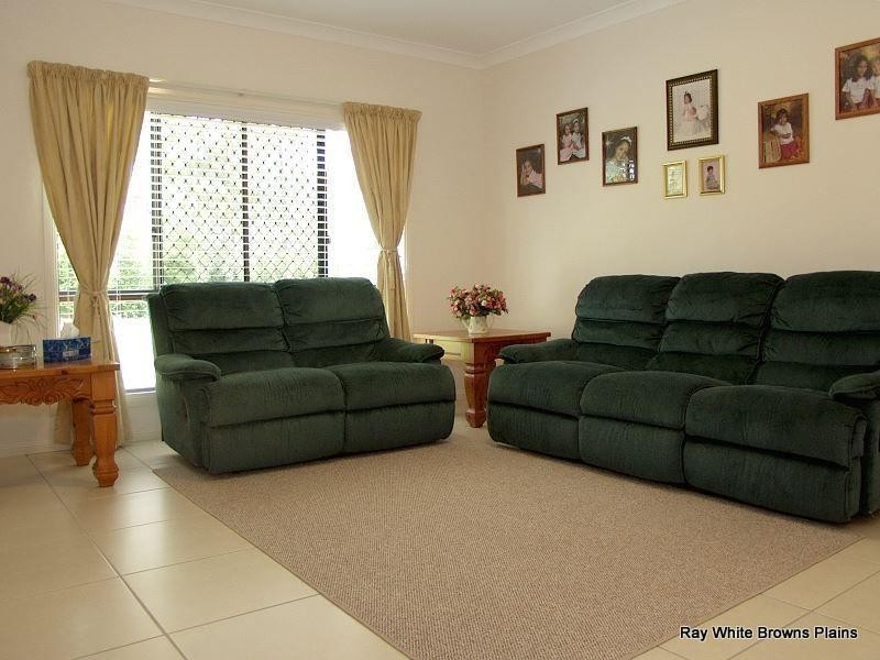 20 Mangiri Street, Greenbank QLD 4124