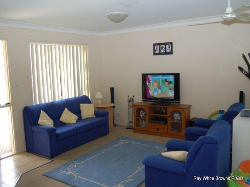 13 Rachel Drive, Crestmead QLD 4132