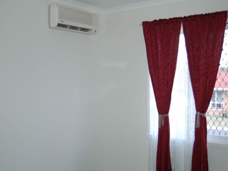 Regents Park QLD 4118