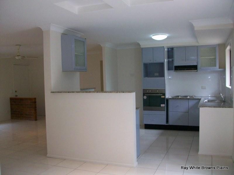 17 Tasman Court, Boronia Heights QLD 4124