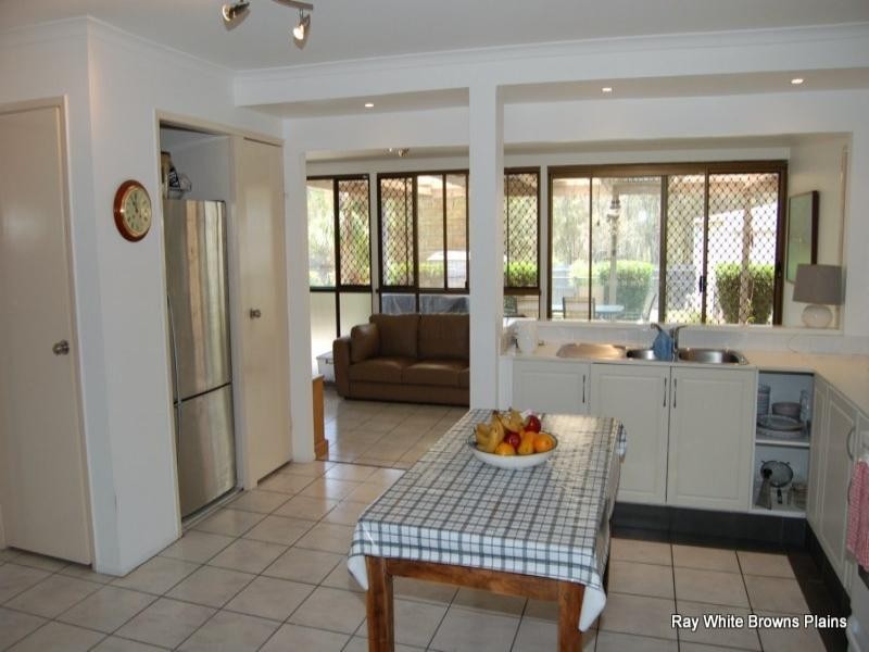 10 Campden Street, Browns Plains QLD 4118