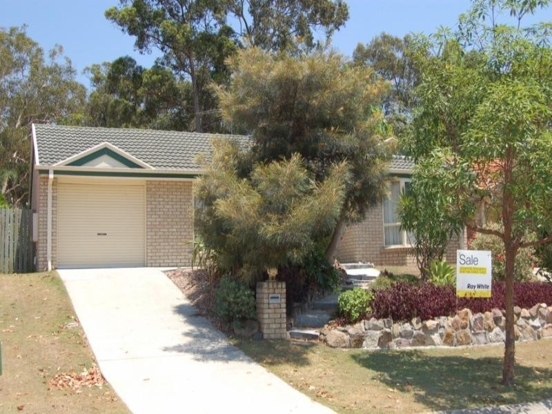 8 Isaac Court, Hillcrest QLD 4118