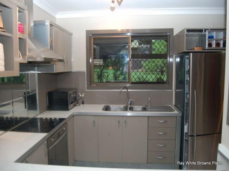 18 Algol Street, Regents Park QLD 4118