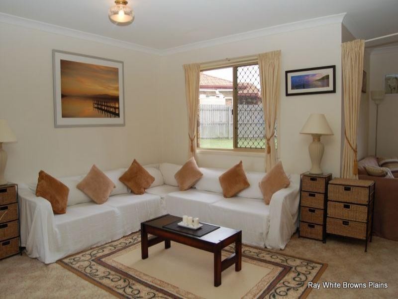 7 Bixby Court, Boronia Heights QLD 4124