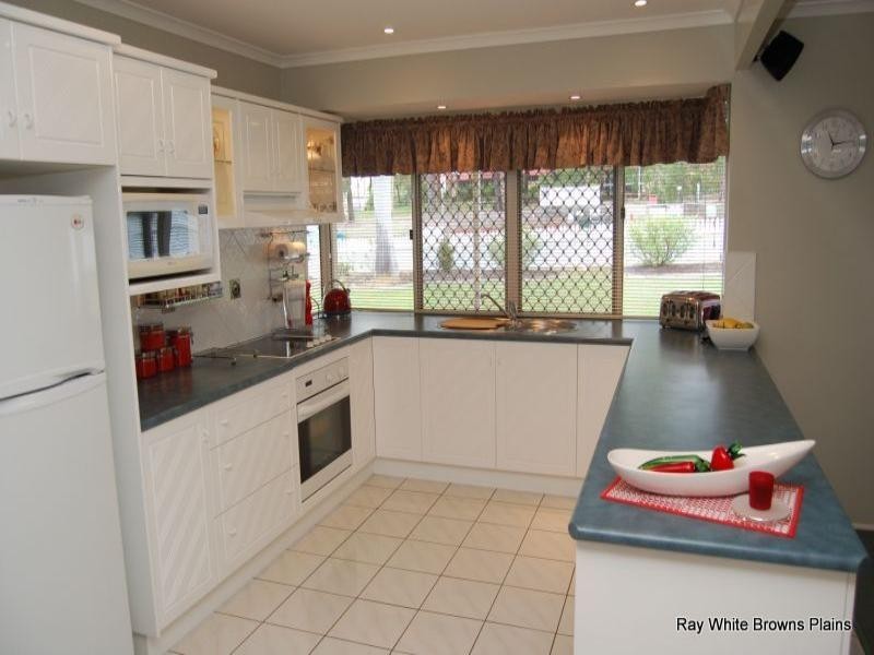 174 Vansittart Road, Regents Park QLD 4118