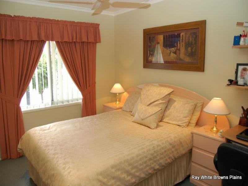 174 Vansittart Road, Regents Park QLD 4118
