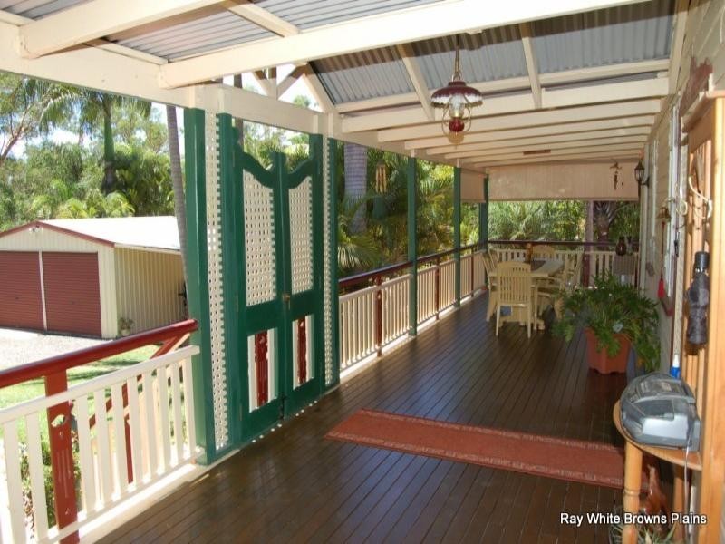 77 Talinga Drive, Park Ridge QLD 4125