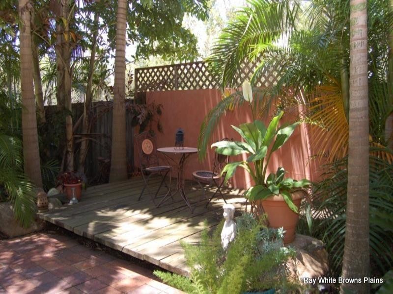 77 Talinga Drive, Park Ridge QLD 4125