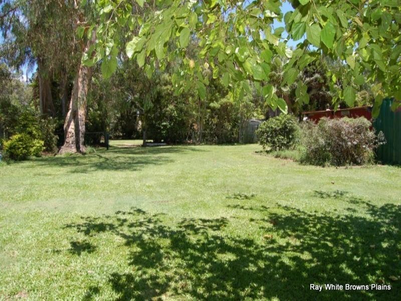 77 Talinga Drive, Park Ridge QLD 4125
