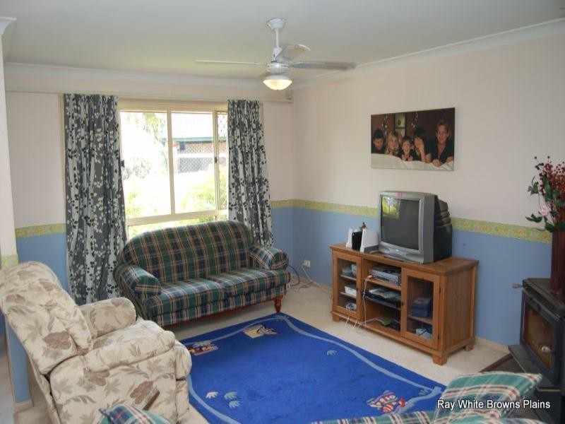 14 Conferta Place, Regents Park QLD 4118