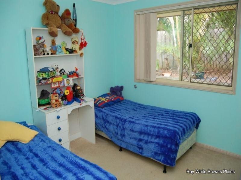 14 Conferta Place, Regents Park QLD 4118