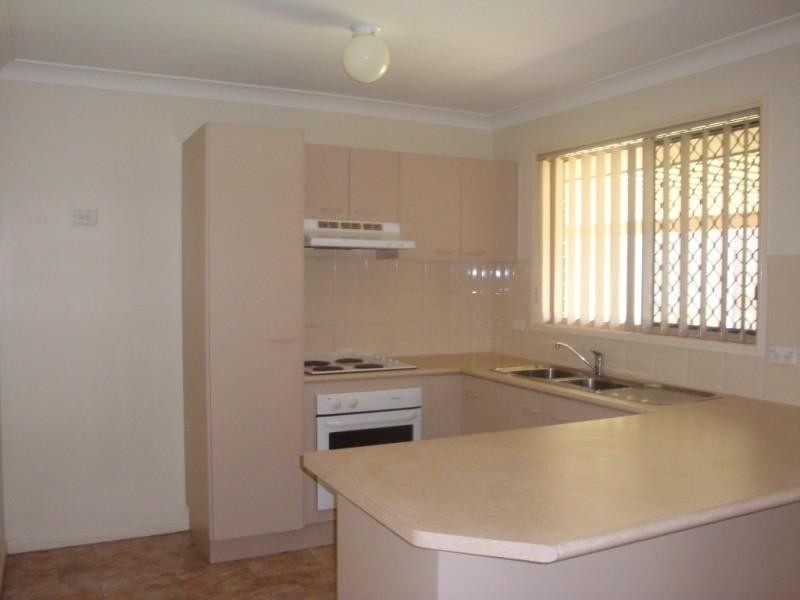 30 Arbour Way, Regents Park QLD 4118