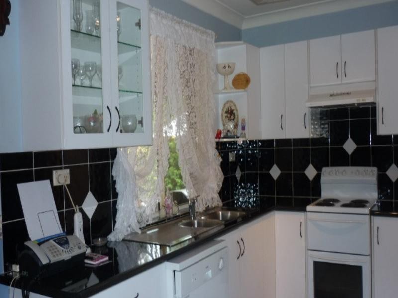 10 Network Drive, Boronia Heights QLD 4124