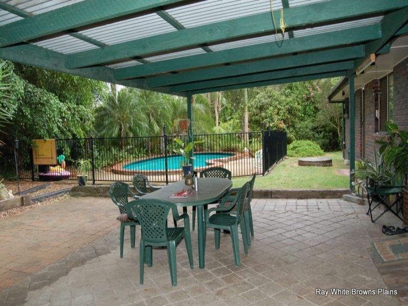 114 Crest Road, Greenbank QLD 4124