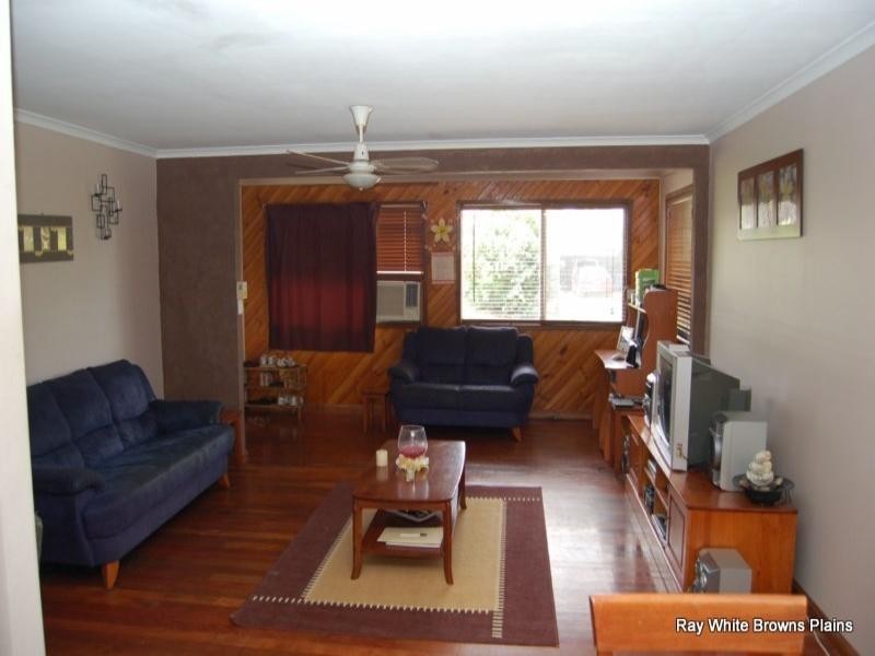 12 Liana Court, Regents Park QLD 4118