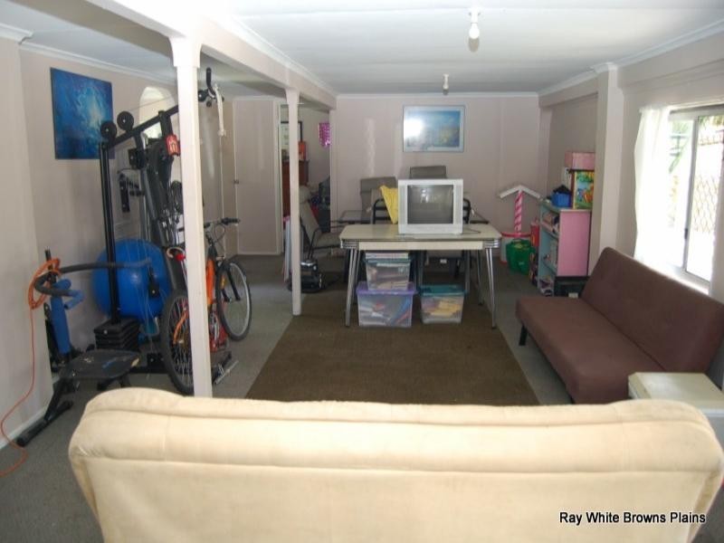 12 Liana Court, Regents Park QLD 4118