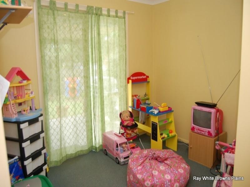 4 Kadlunga Court, Boronia Heights QLD 4124