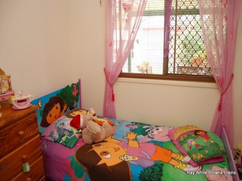 4 Kadlunga Court, Boronia Heights QLD 4124