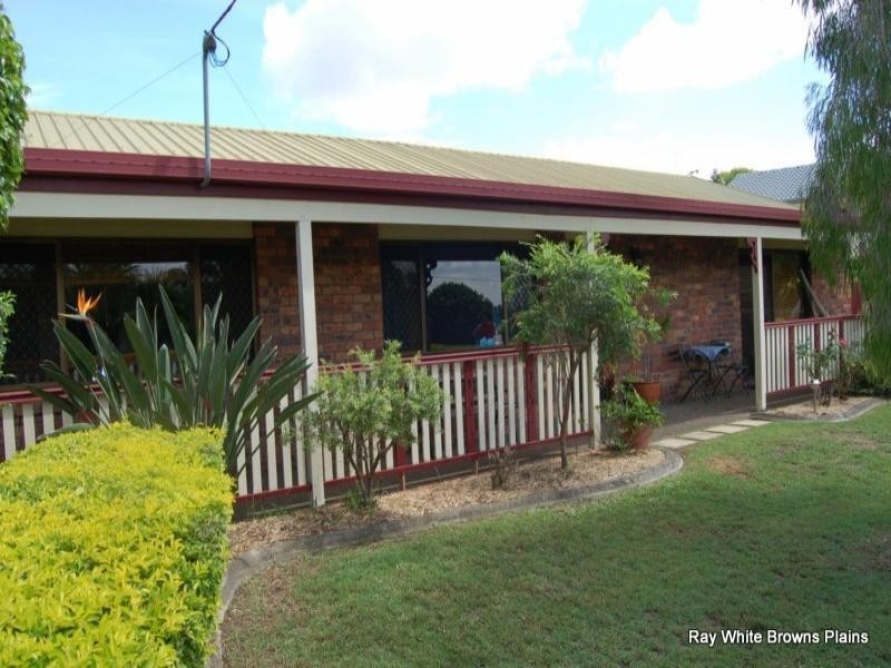 3 Volant Street, Regents Park QLD 4118