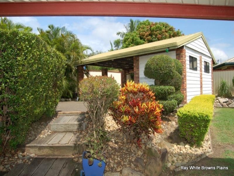 3 Volant Street, Regents Park QLD 4118