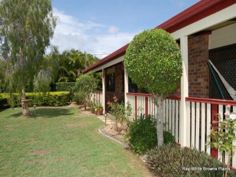 3 Volant Street, Regents Park QLD 4118