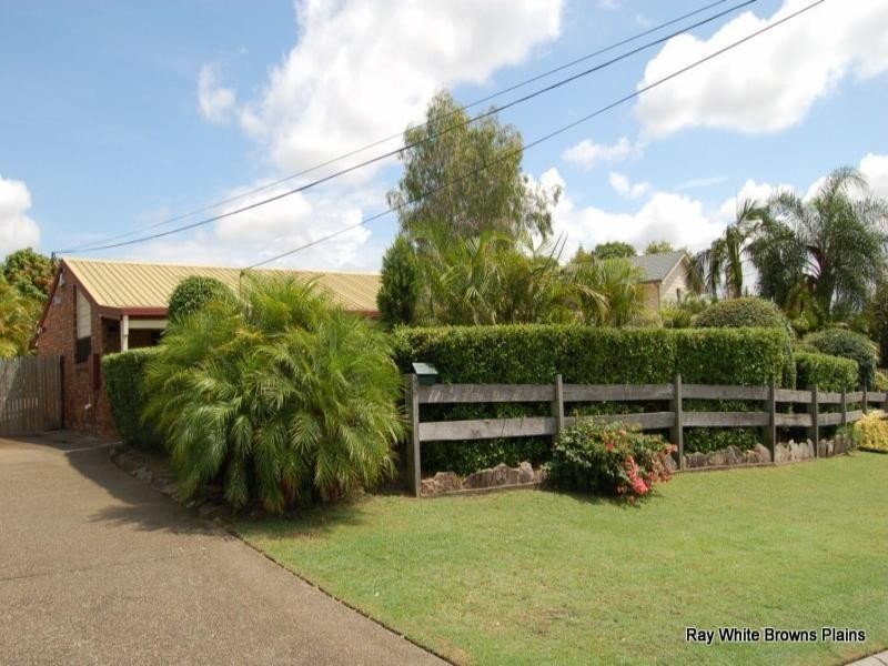 3 Volant Street, Regents Park QLD 4118