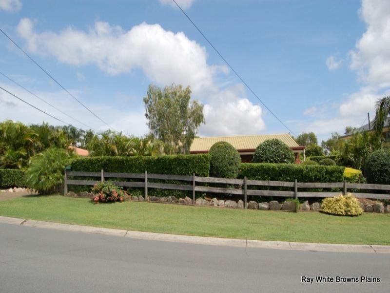 3 Volant Street, Regents Park QLD 4118