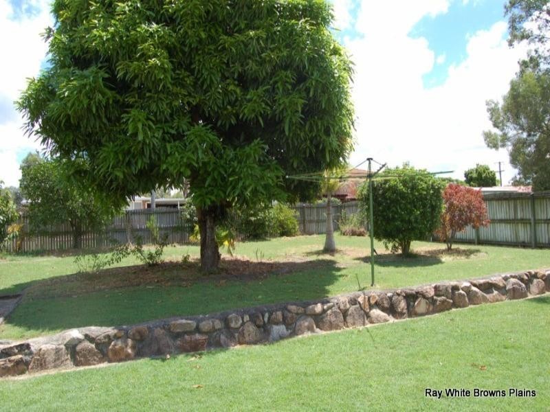 25 Flinders Crescent, Boronia Heights QLD 4124