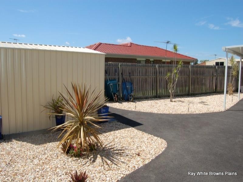 27 Jade Gardens Drive, Boronia Heights QLD 4124