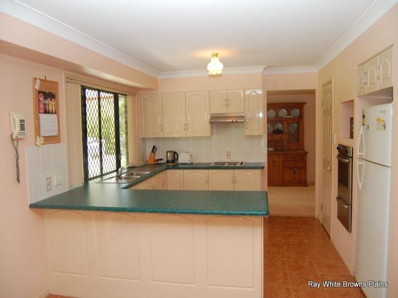 13-15 Belvedere Drive, Park Ridge QLD 4125
