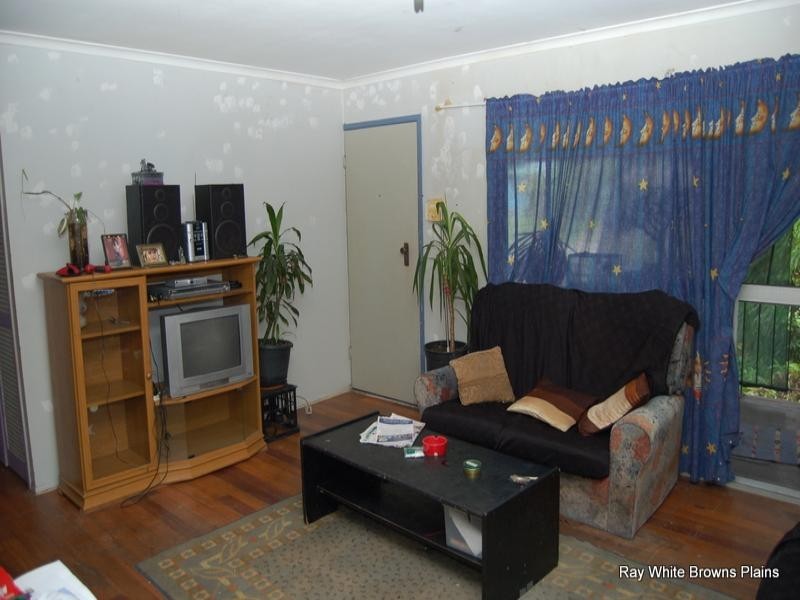17 St Johns Way, Boronia Heights QLD 4124