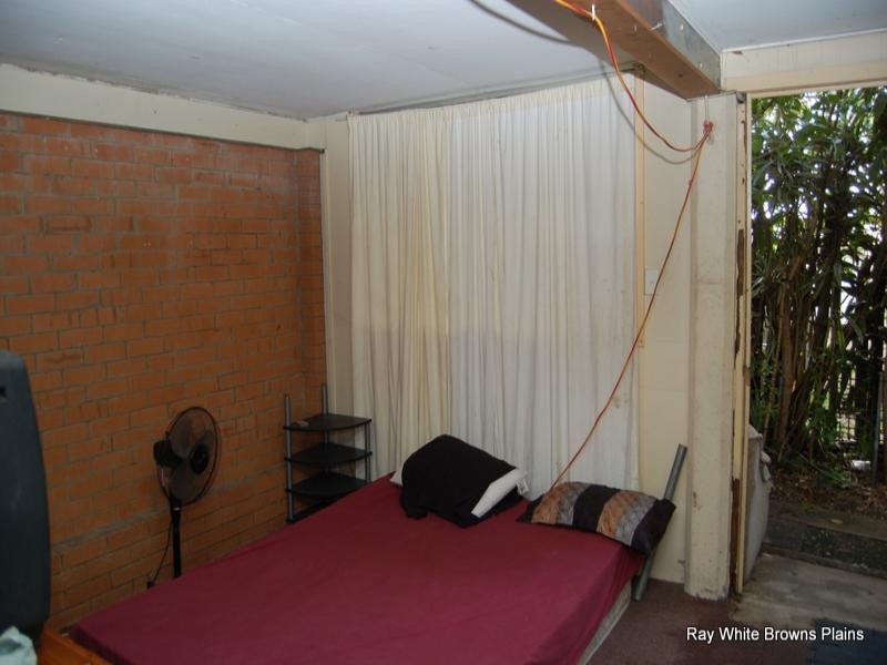 17 St Johns Way, Boronia Heights QLD 4124