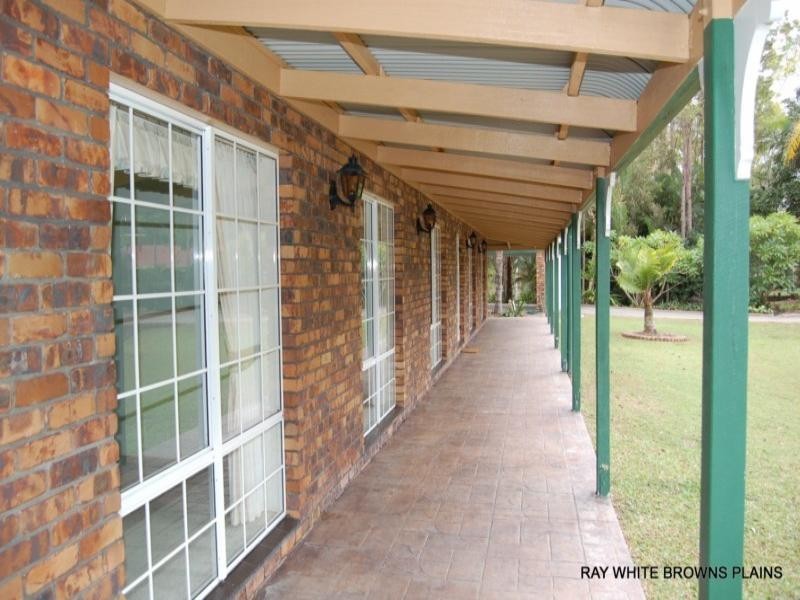 40 Arlington Court, Munruben QLD 4125