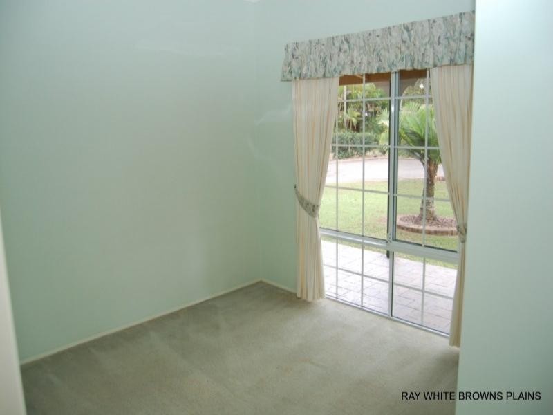 40 Arlington Court, Munruben QLD 4125