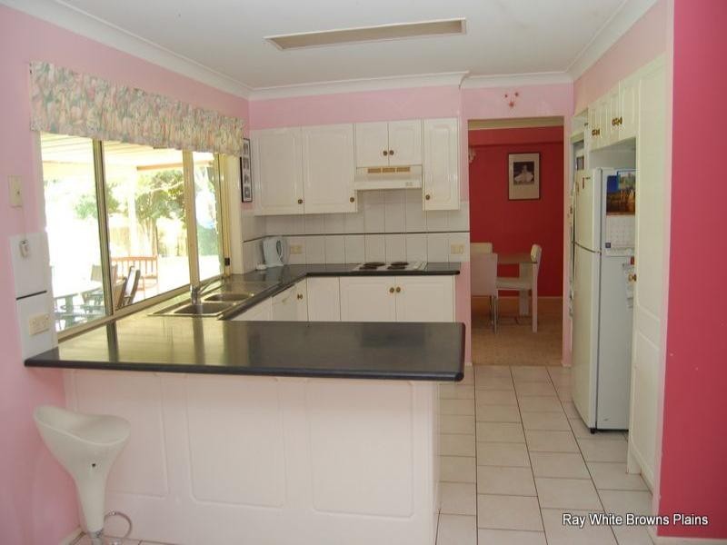 27 Dalkeith Court, Park Ridge South QLD 4125