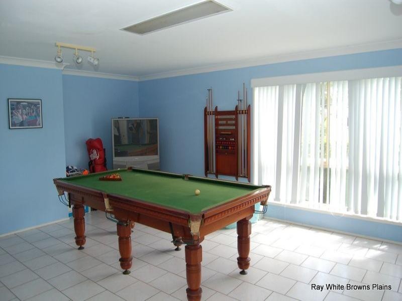 27 Dalkeith Court, Park Ridge South QLD 4125