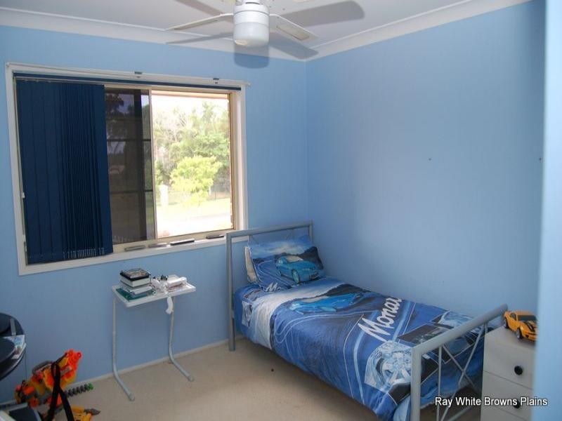 27 Dalkeith Court, Park Ridge South QLD 4125