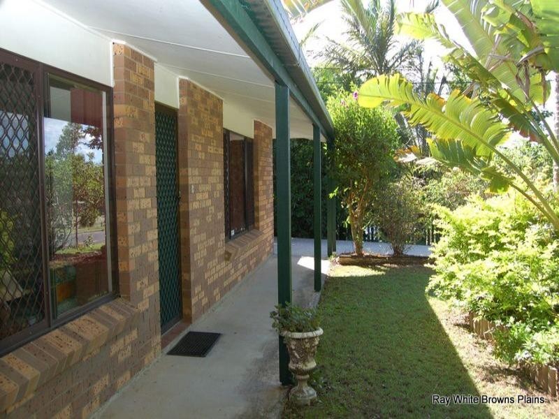 82 Begonia Street, Browns Plains QLD 4118