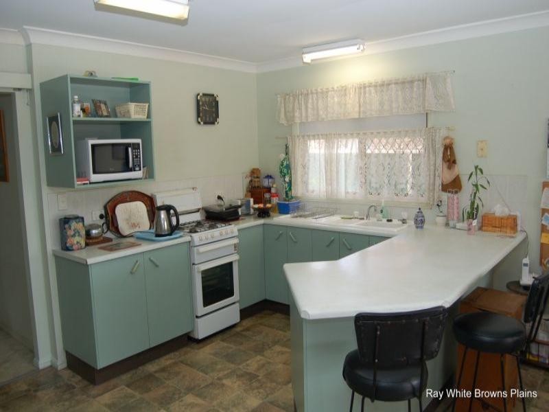 8 Shelford Court, Boronia Heights QLD 4124