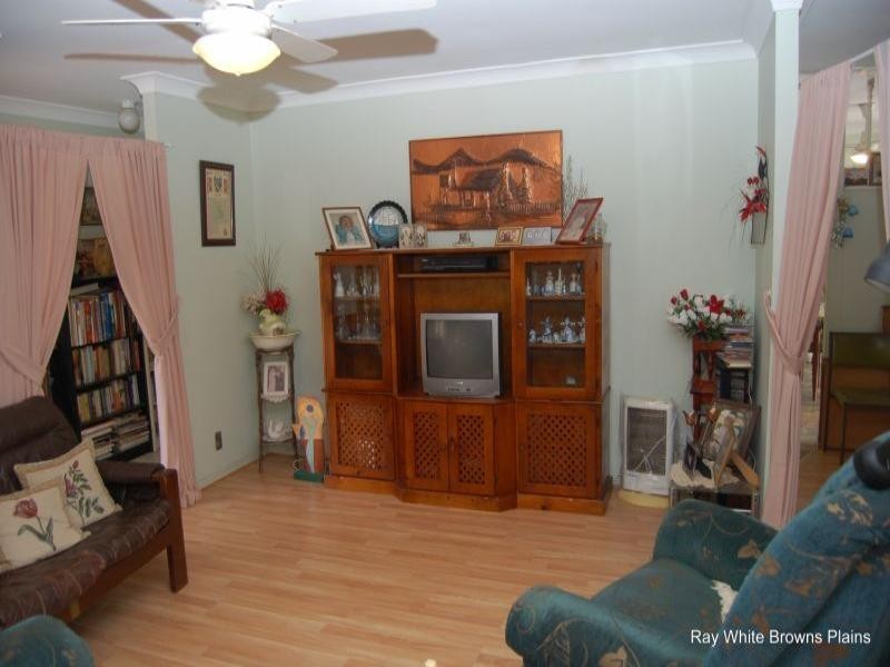 8 Shelford Court, Boronia Heights QLD 4124