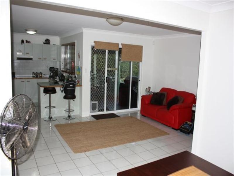 Regents Park QLD 4118